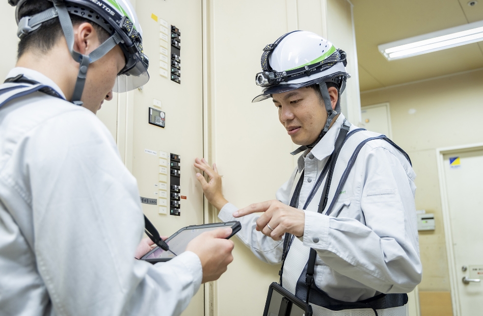 技術系総合職の社員